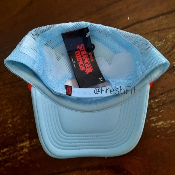 🆕Stranger Things Official Dustin Thinking Cap Foam Trucker Mesh Hat - Picture 3 of 7